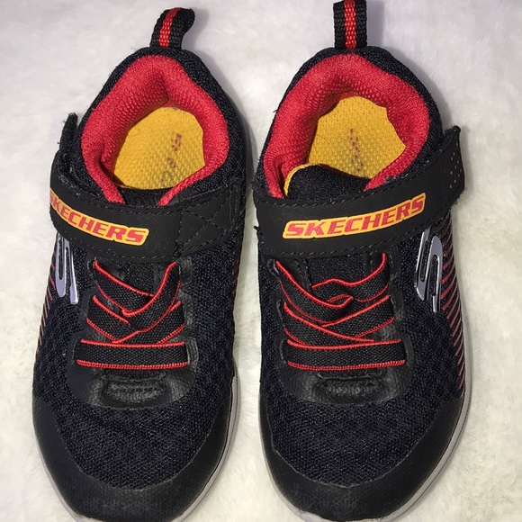 Skechers size 7 Clearance